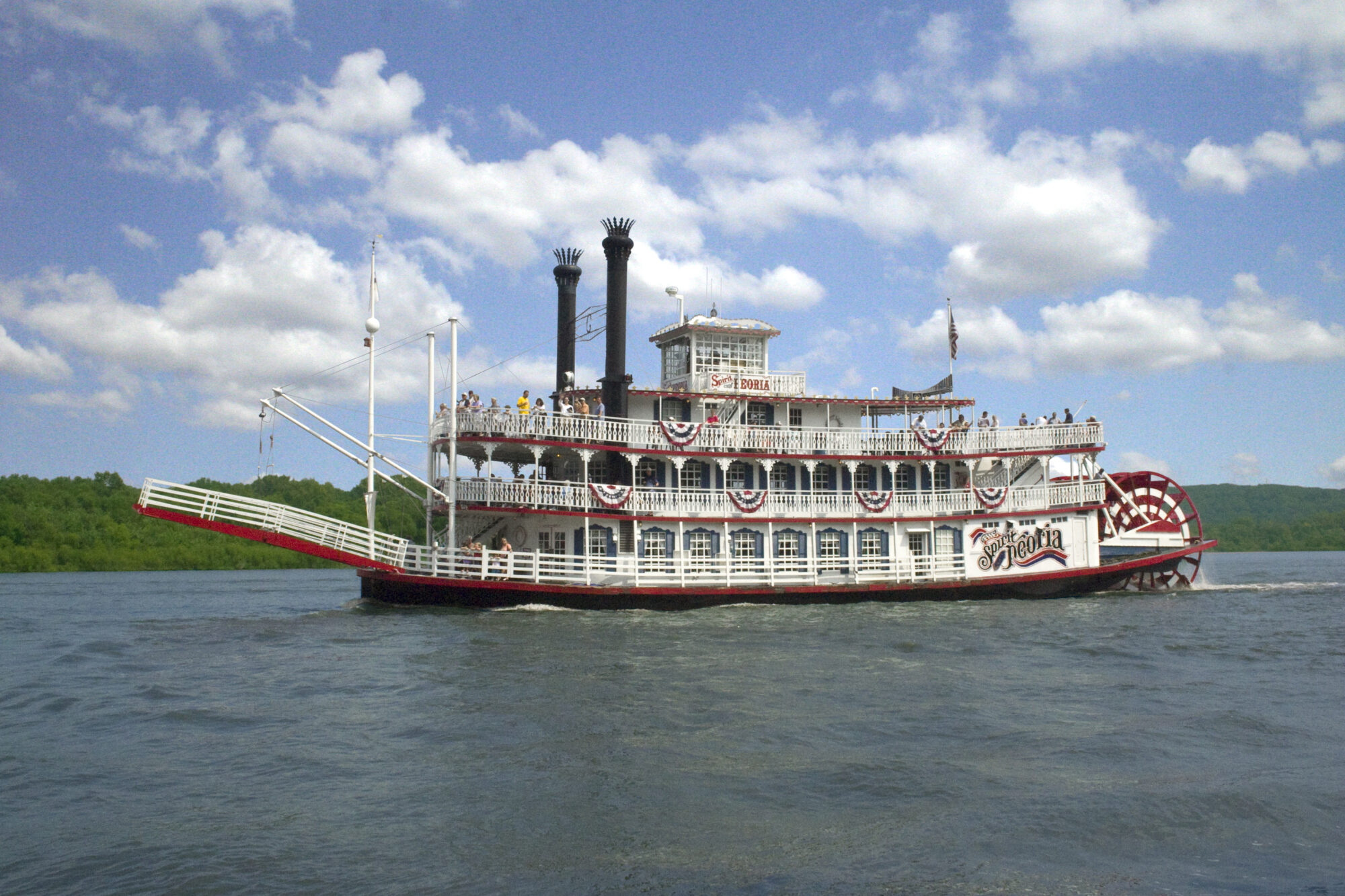 riverboat cruises peoria illinois