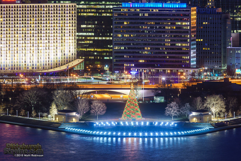 Pittsburgh’s “LightUp Night” Aboard the Gateway Clipper Wow! TLC Tours